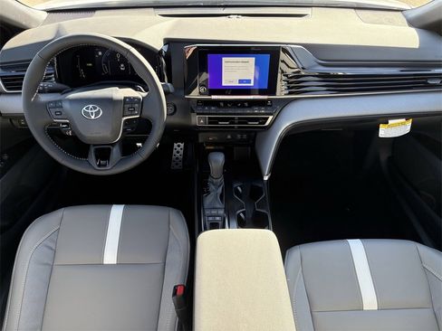 Certified 2026 Toyota Camry SE image 13