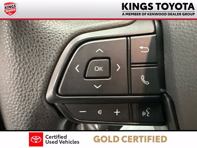 Certified 2025 Toyota Sienna LE FWD image 27