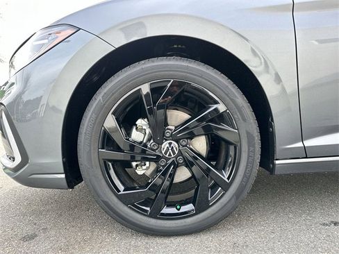 New 2026 Volkswagen Jetta SE image 11