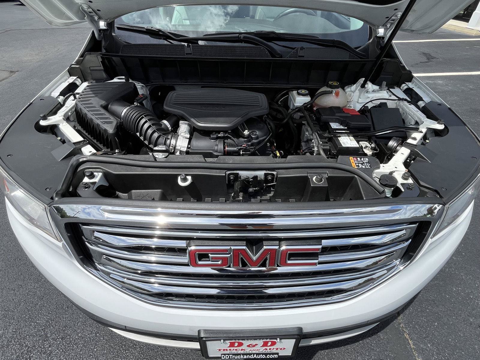 Used 2019 GMC Acadia SLT w/ LPO, Floor Liner Package FWD image 24