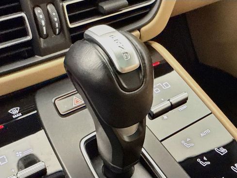 Certified 2023 Porsche Macan GTS AWD/4WD image 21