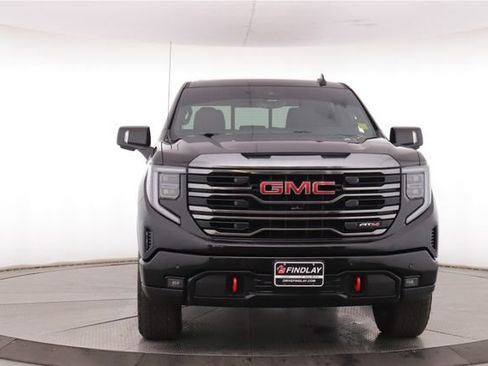 Used 2024 GMC Sierra 1500 AT4 w/ Technology Package AWD/4WD image 12