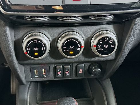 Used 2025 Mitsubishi Outlander Sport LE AWD/4WD image 23