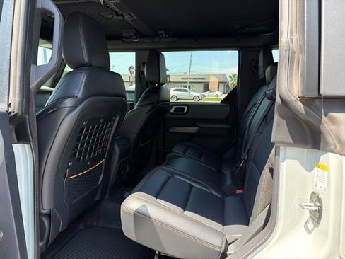 Used 2023 Ford Bronco Badlands AWD/4WD image 19