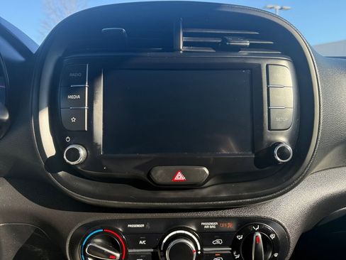 Used 2023 Kia Soul LX w/ Option Group 015 image 21