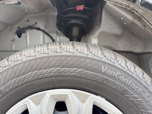 Used 2025 Ford Transit 250 Low Roof w/ Exterior Upgrade Package RWD image 17