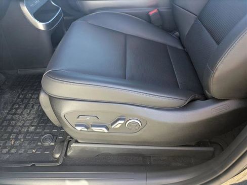 New 2026 Hyundai Ioniq 9 Limited image 4