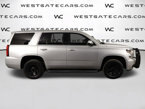 Used 2019 Chevrolet Tahoe 2WD w/ Enhanced Driver Alert Package image 43