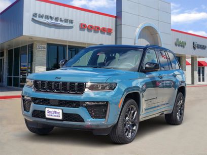 New 2026 Jeep Grand Cherokee Summit w/ Obsidian Package