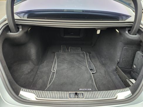 Used 2022 Mercedes-Benz S 500 4MATIC w/ AMG Line Package image 32