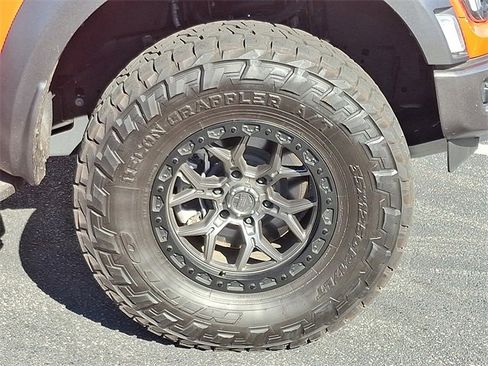 Certified 2021 Ford F150 Raptor w/ Equipment Group 801A High image 8