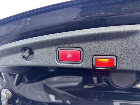 Used 2020 Mercedes-Benz E 450 Cabriolet image 44