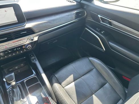 Used 2022 Kia Telluride EX w/ EX Premium Package AWD/4WD image 23
