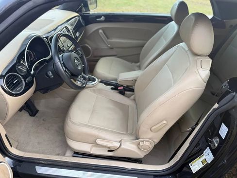 Used 2013 Volkswagen Beetle 2.5 image 6