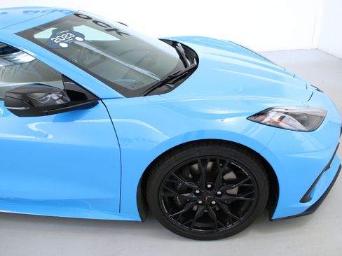 Used 2023 Chevrolet Corvette Stingray Premium Cpe w/ Z51 Performance Package RWD image 10