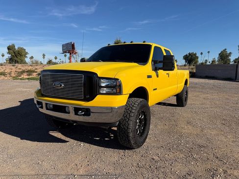 Used 2006 Ford F350 Lariat image 9