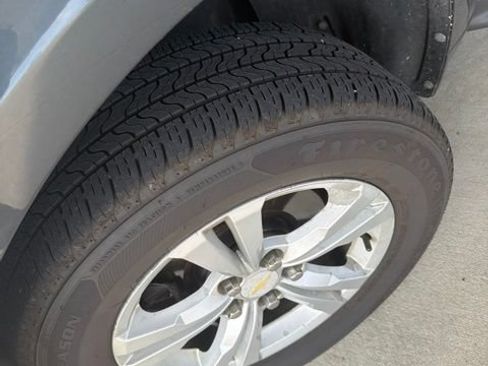 Used 2011 Chevrolet Equinox LS w/ Bluetooth Package FWD image 15
