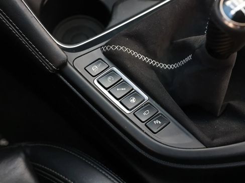 Used 2015 BMW M3 RWD image 42