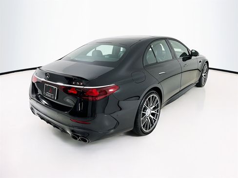 New 2026 Mercedes-Benz E 53 AMG e 4MATIC Sedan image 8