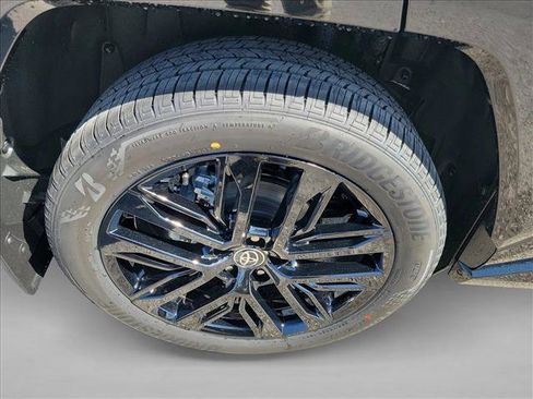 New 2026 Toyota RAV4 FWD image 11