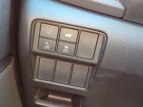 Used 2018 Honda CR-V Touring image 22