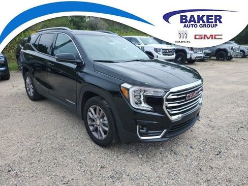 Used 2024 GMC Terrain SLT AWD/4WD image 1
