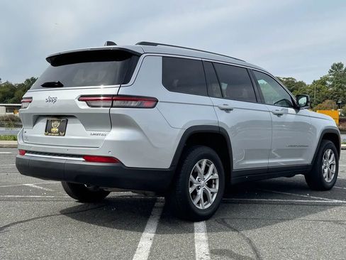 Used 2023 Jeep Grand Cherokee L Limited image 6
