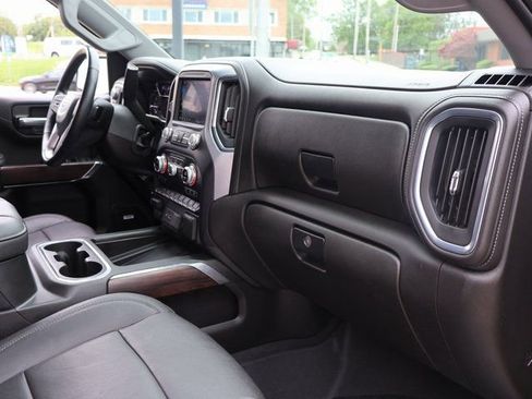 Certified 2022 GMC Sierra 1500 SLT w/ SLT Premium Plus Package AWD/4WD image 10