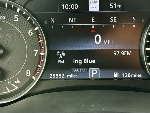 Used 2024 Nissan Armada Platinum w/ Captain's Chairs Package image 13