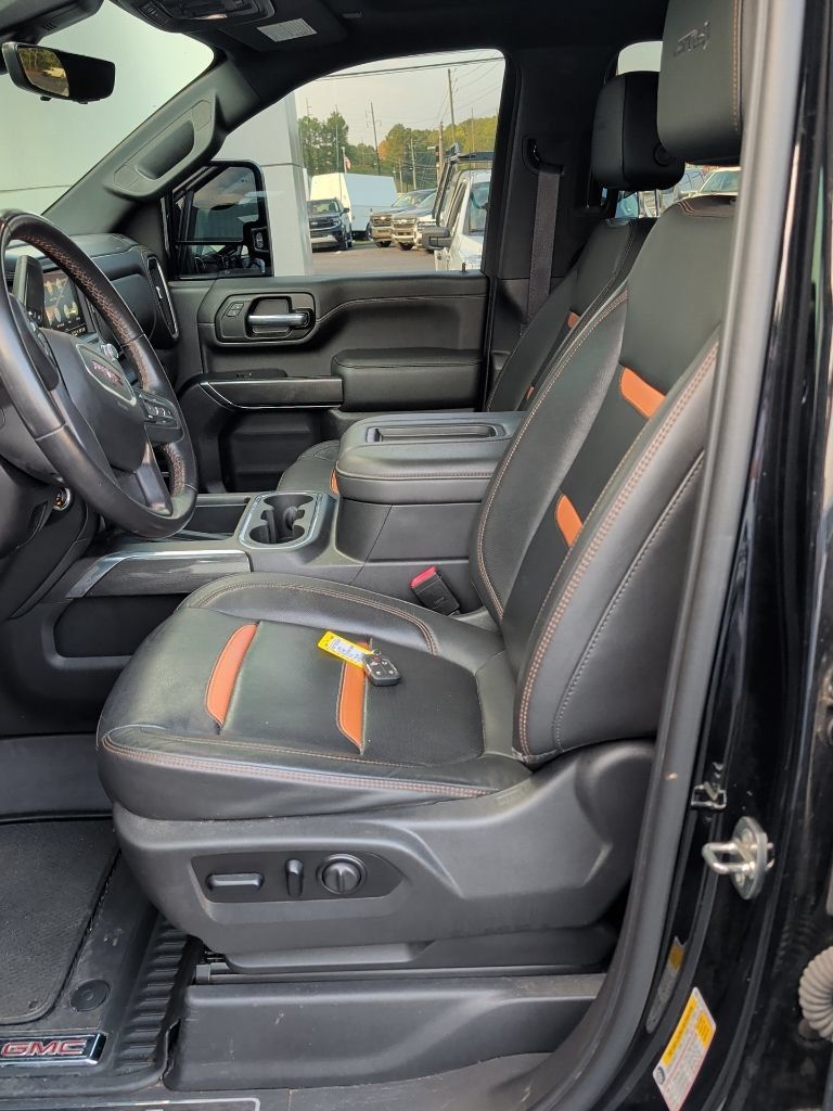Used 2021 GMC Sierra 2500 AT4 w/ AT4 Premium Plus Package AWD/4WD image 8