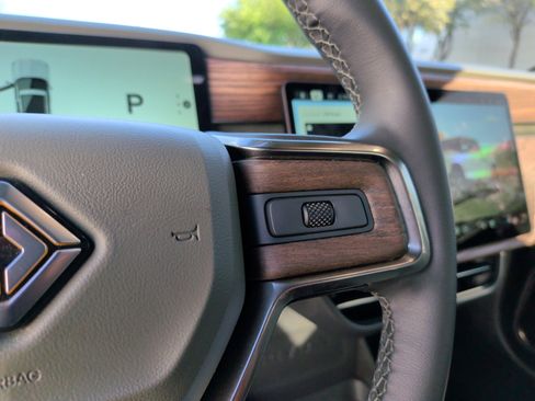 Used 2024 Rivian R1T Adventure AWD/4WD image 20