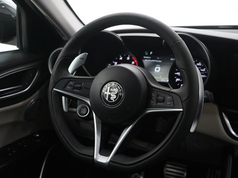 Used 2019 Alfa Romeo Giulia Ti Sport w/ Quick Order Package 22S Sport image 14