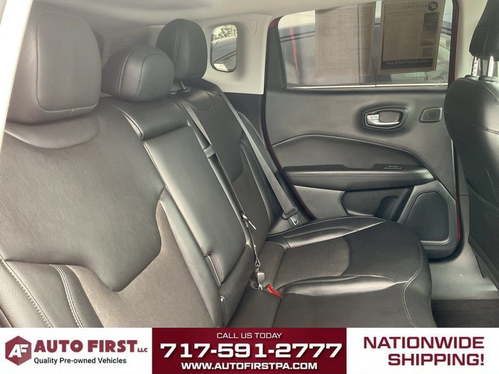 Used 2021 Jeep Compass Latitude w/ Sun and Sound Group AWD/4WD image 15