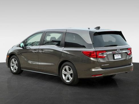 Used 2018 Honda Odyssey EX-L image 5