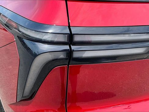 Used 2026 Chevrolet Traverse RS AWD/4WD image 28