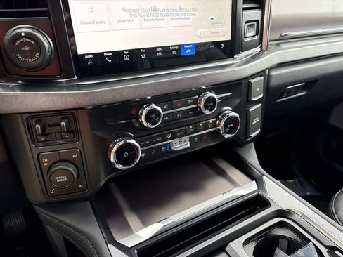 New 2026 Ford F250 Platinum w/ FX4 Off-Road Package AWD/4WD image 31