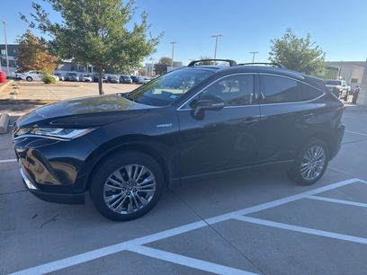Used 2021 Toyota Venza LE