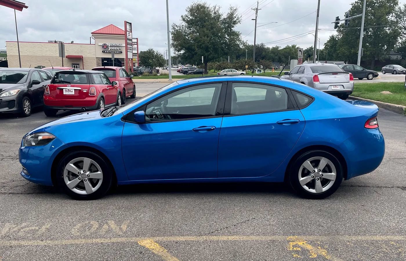 Used 2016 Dodge Dart SXT FWD image 3