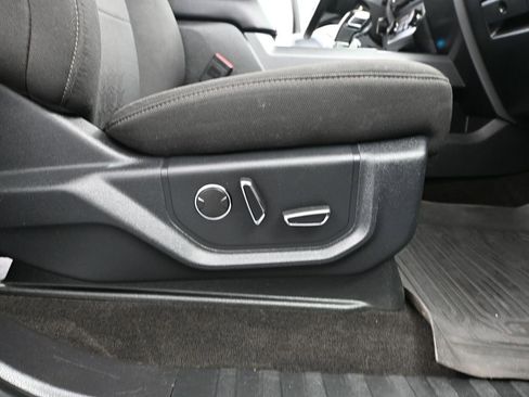 Used 2018 Ford F150 XLT w/ Equipment Group 302A Luxury AWD/4WD image 49