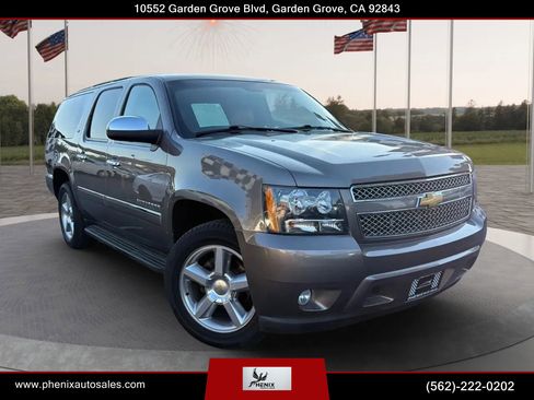 Used 2012 Chevrolet Suburban LTZ image 1