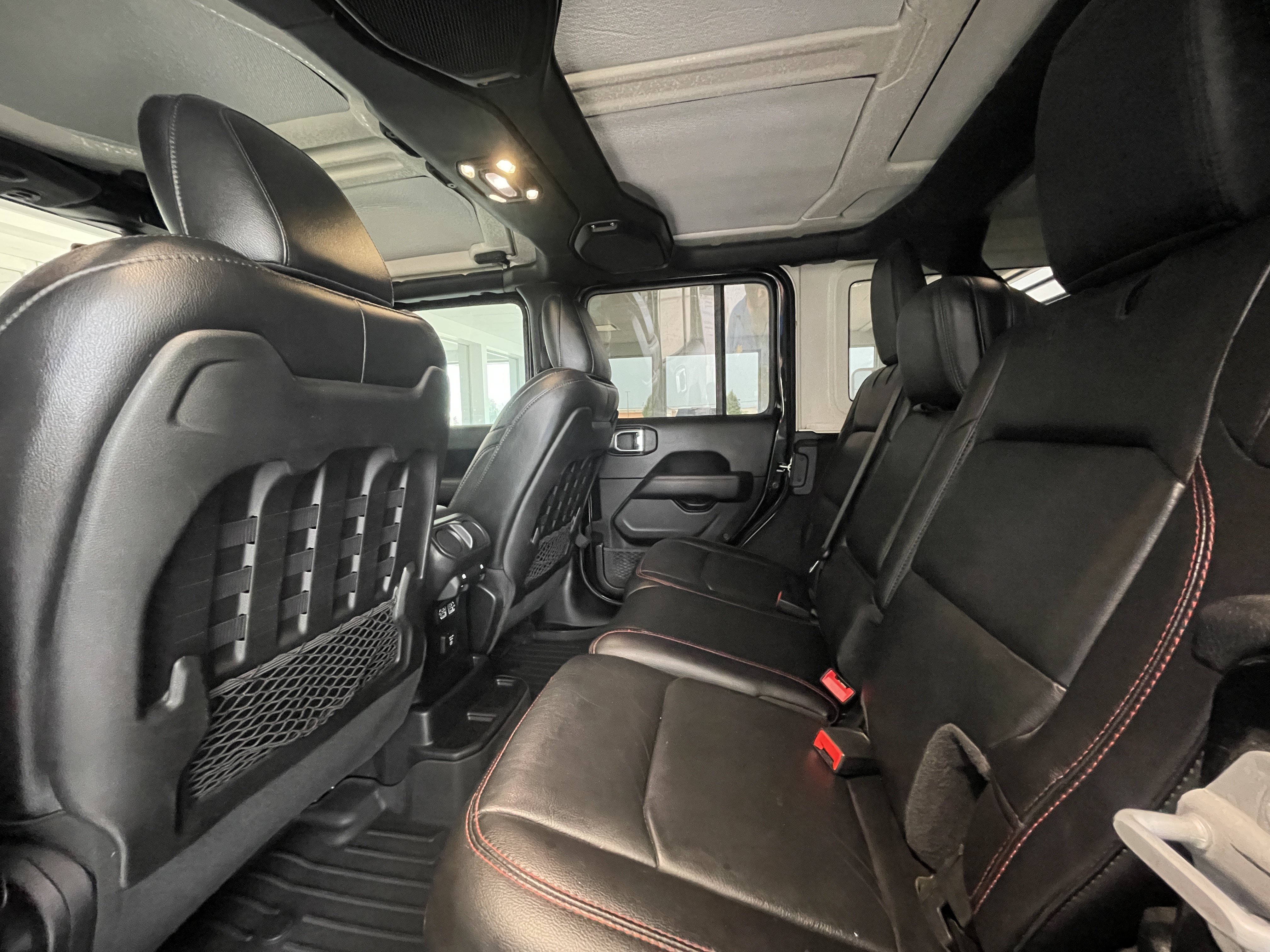 Used 2020 Jeep Wrangler Unlimited Rubicon AWD/4WD image 13
