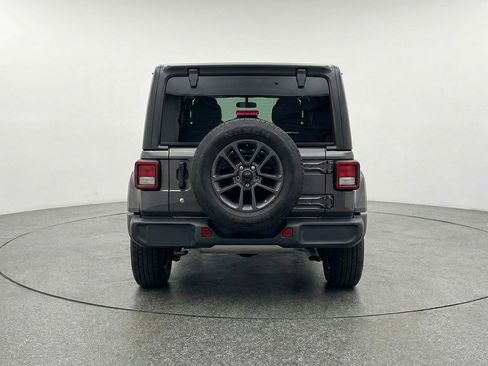 Used 2025 Jeep Wrangler Sport S image 6