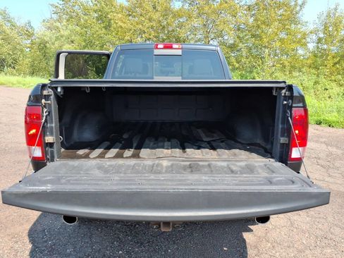 Used 2015 RAM 1500 Big Horn AWD/4WD image 17