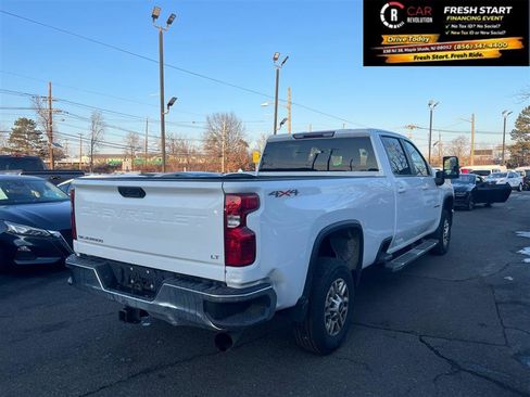 Used 2024 Chevrolet Silverado 2500 LT image 8