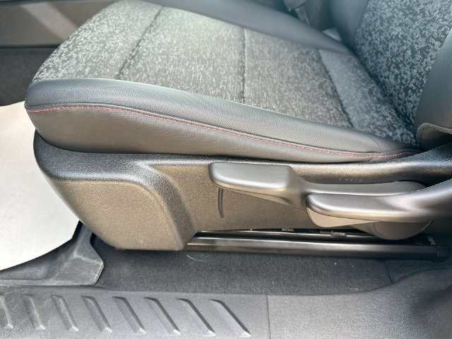 Used 2023 Chevrolet Colorado Z71 AWD/4WD image 45