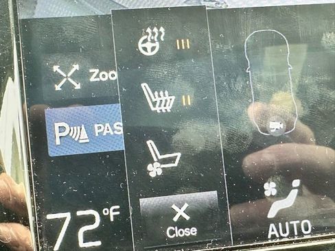 Used 2019 Volvo XC90 T8 Inscription w/ Protection Package Premier image 16