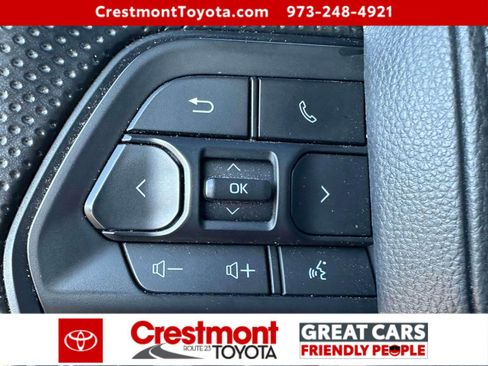 Certified 2024 Toyota Tacoma SR5 image 18