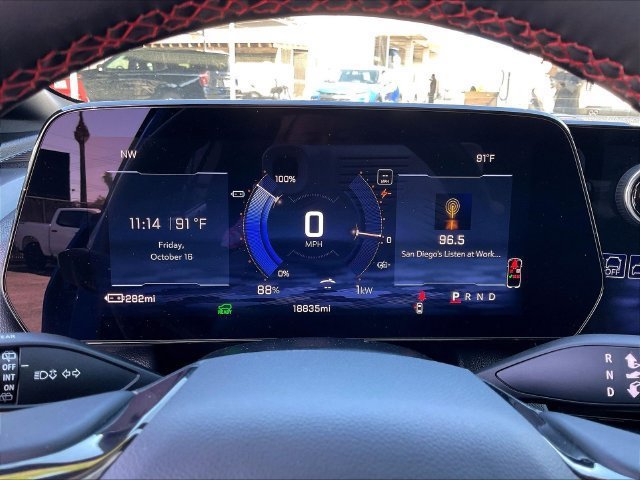 Certified 2024 Chevrolet Equinox EV RS FWD image 15