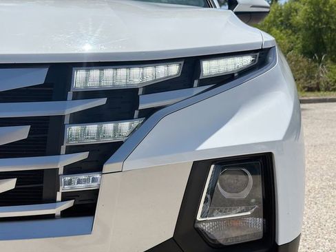 Used 2022 Hyundai Santa Cruz SEL image 9