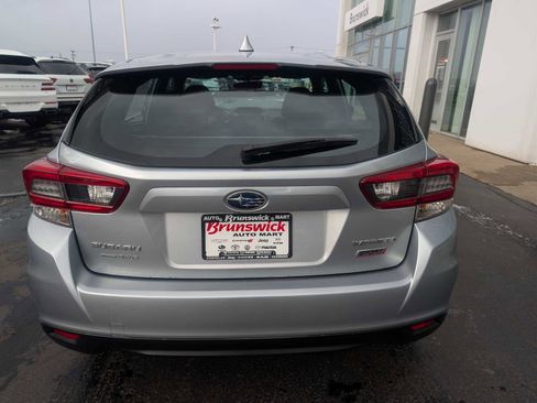 Certified 2022 Subaru Impreza 2.0i Sport image 6